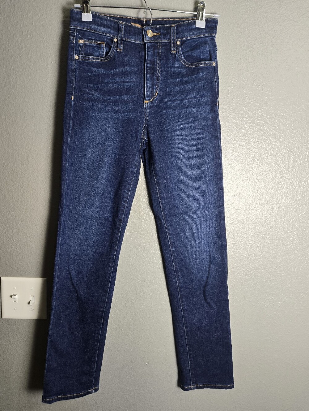 Joe's The Milla High Rise Straight Ankle size 25
